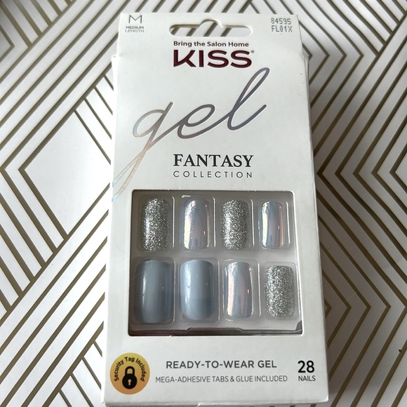 Kiss Nails GEL Fantasy Collection Press or Glue Manicure Medium FL01X NIB - Picture 1 of 6